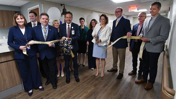 WVU Cancer Institute expands cancer treatment services at Fairmont Medical Center