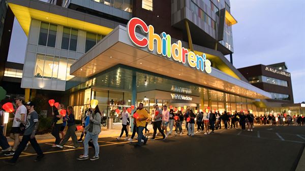 WVU Medicine’s first Light the Night event honors cancer patients and care teams