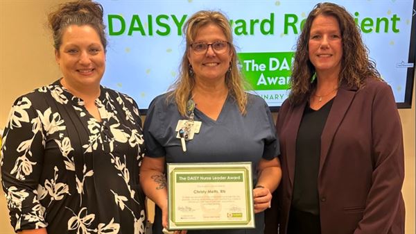 Potomac Valley Hospital honors Christy Metts with DAISY Nurse Leader Award