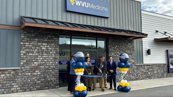 Moundsville Reynolds Rapid Care celebrates new facility
