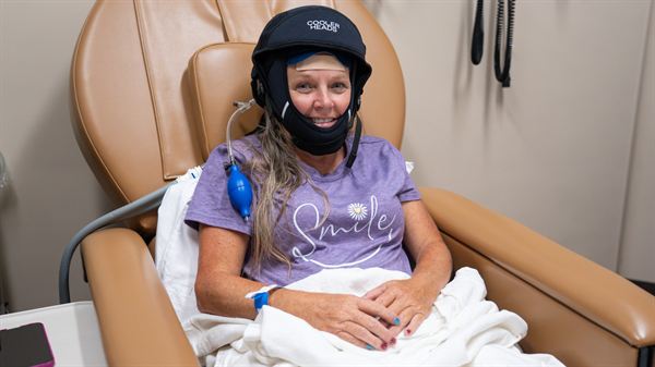 Scalp Cooling System Offers Cancer Patients More Comfort Close to Home 