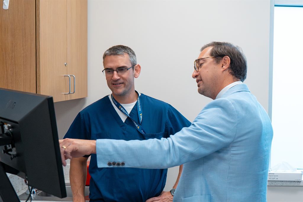<div class="content">
<div class="content">Advanced Orthopaedics for Active Lives</div>
</div>