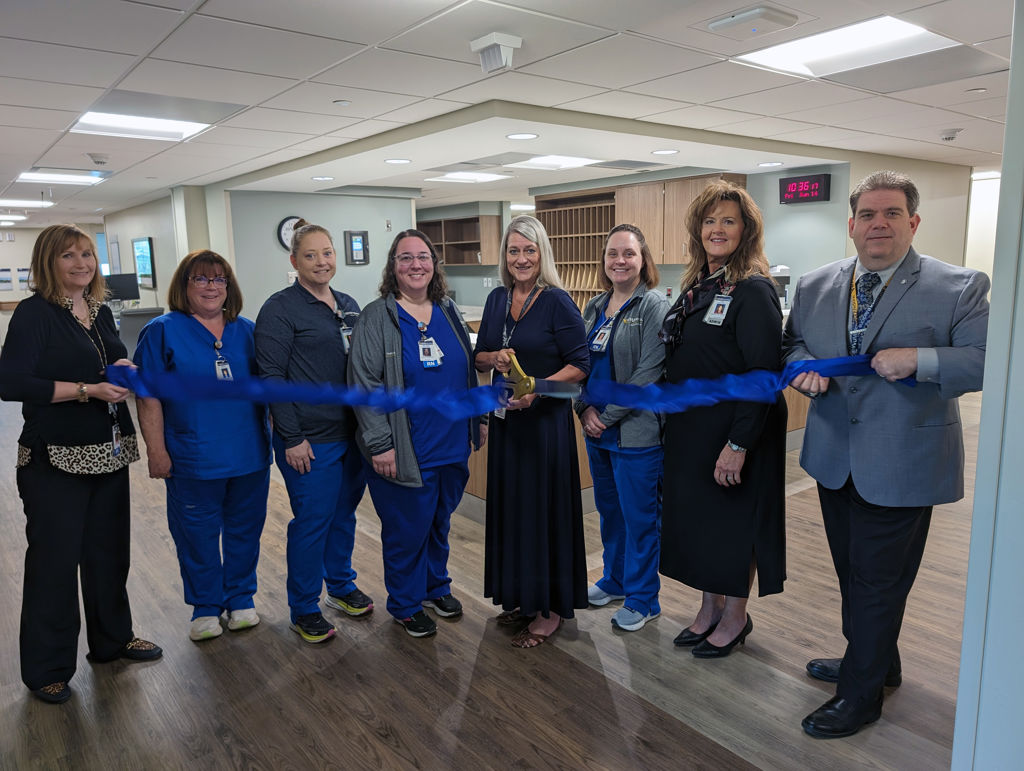 Fairmont Medical Center leadership perform ceremonial ribbon cutting